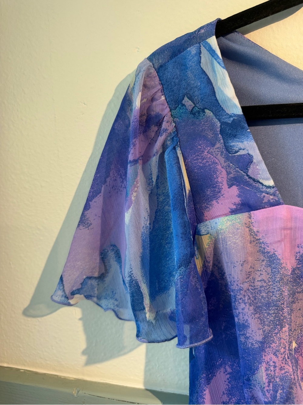 Rabbit Rabbit Rabbit Lavender and Blue Abstract Flutter Sleeve Dress - Picture 4 of 7